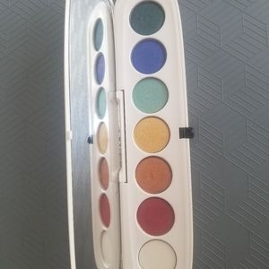 Marc Jacobs Beauty Style The Siren 210